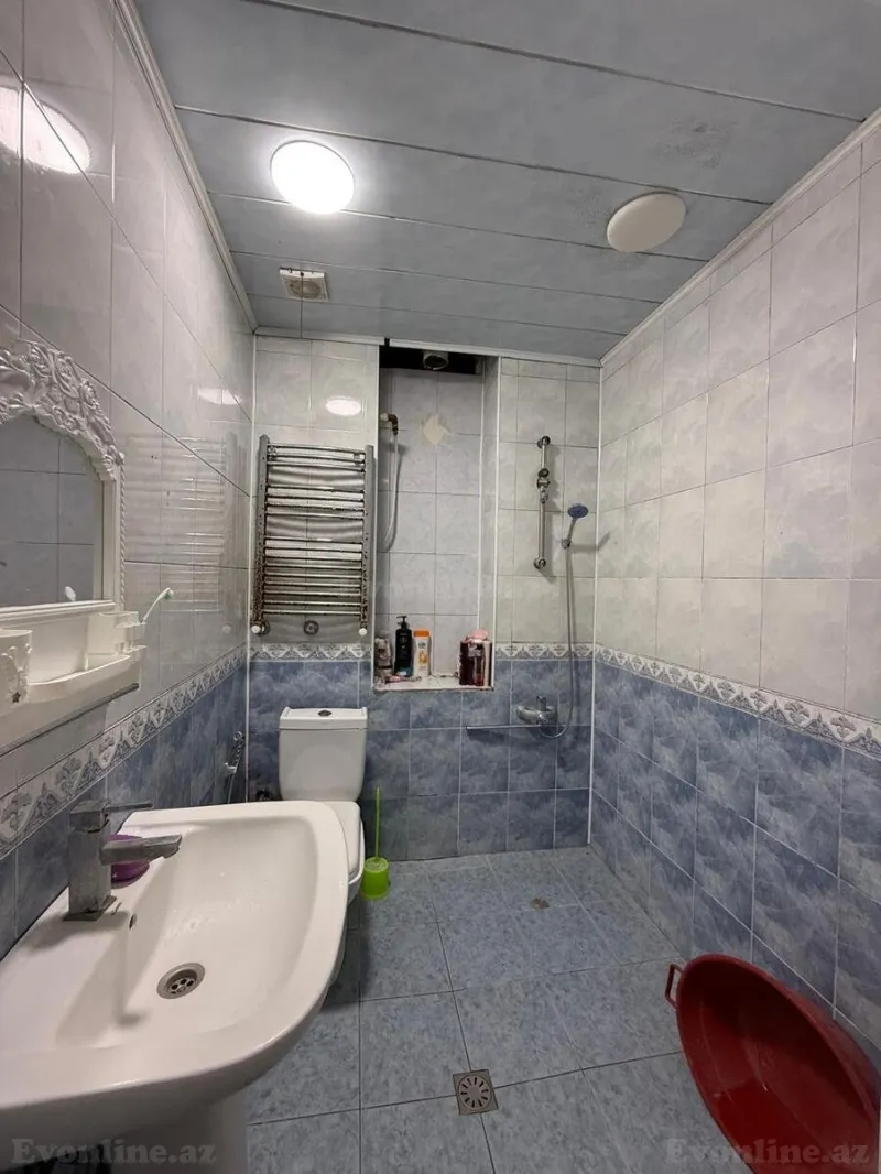 Satılır 4 otaqlı Mənzil Köhnə tikili 73 m² Nəsimi r. - şəkil 14