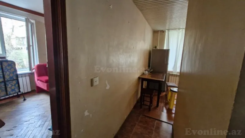 Satılır 1 otaqlı Mənzil Köhnə tikili 40 m² Yasamal - şəkil 4