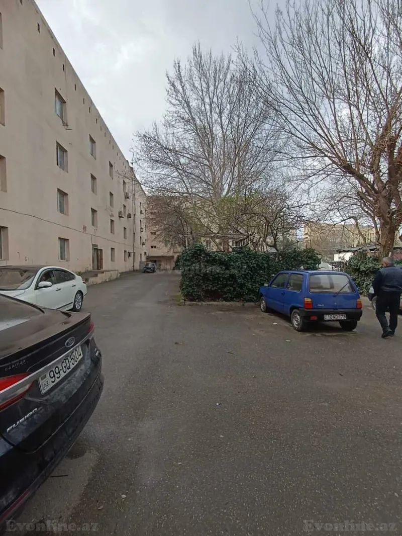 Satılır 3 otaqlı Mənzil Köhnə tikili 110 m² 6-cı mikrorayon - şəkil 13