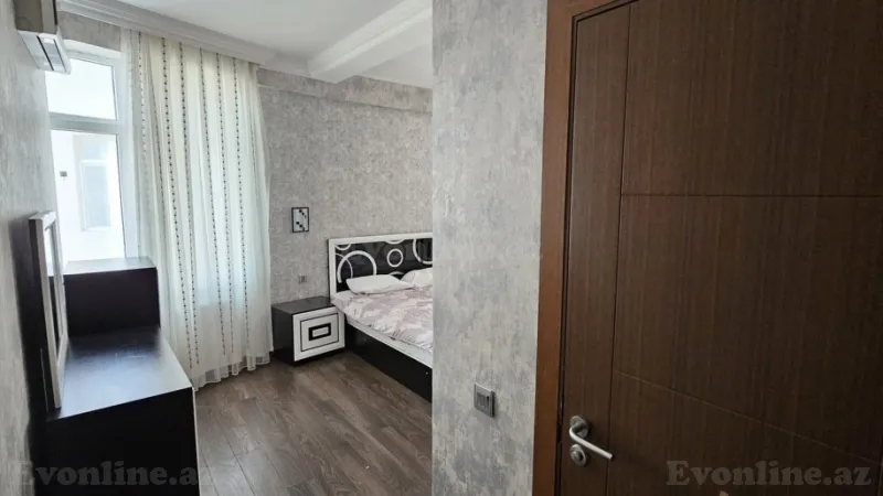 Kirayə verilir 4 otaqlı Mənzil Yeni tikili 180 m² Xətai m. - şəkil 8