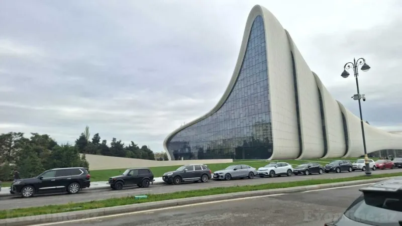 4 otaqlı Mənzil 170 m² Nəriman Nərimanov m. Satılır