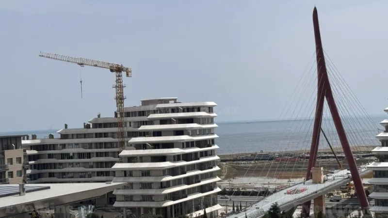 4 otaqlı Mənzil 220 m² Xətai r. Satılır