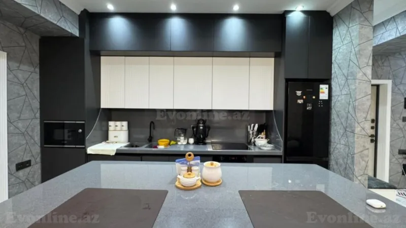 Satılır 3 otaqlı Mənzil Yeni tikili 105 m² Səbail r. - şəkil 3