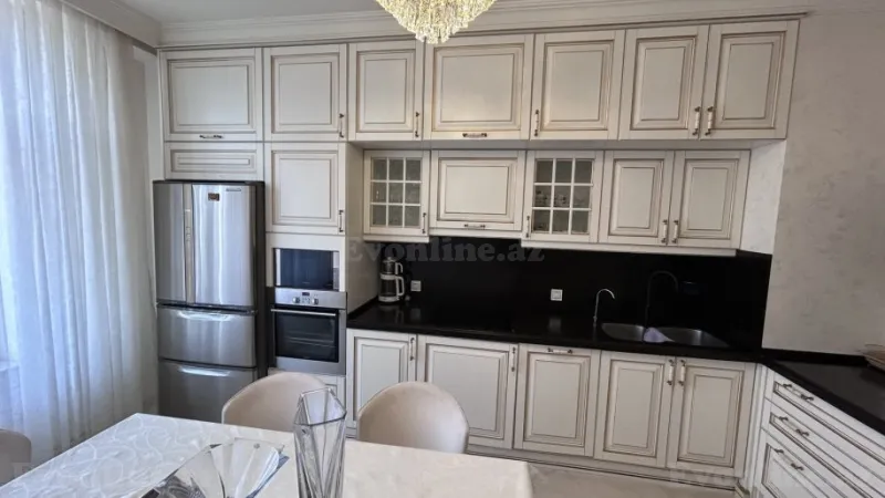 Kirayə verilir 3 otaqlı Mənzil Yeni tikili 138 m² Xətai m. - şəkil 10