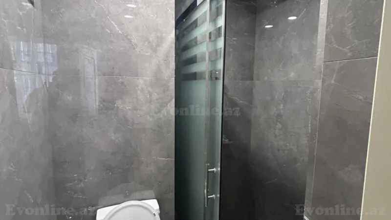 Kirayə verilir 3 otaqlı Mənzil Yeni tikili 138 m² Xətai m. - şəkil 17