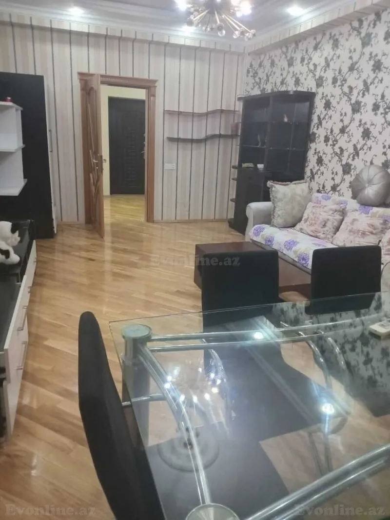 Satılır 2 otaqlı Mənzil Yeni tikili 105 m² 1-ci mikrorayon - şəkil 2