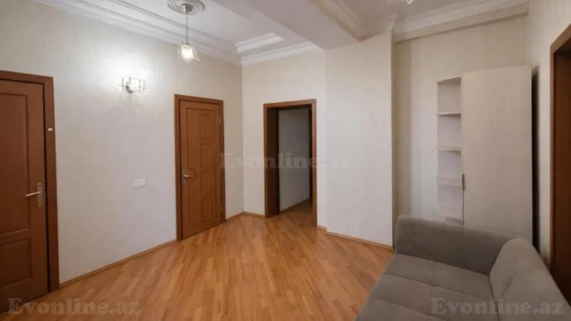 Satılır 3 otaqlı Mənzil Yeni tikili 105 m² İnşaatçılar m. - şəkil 6
