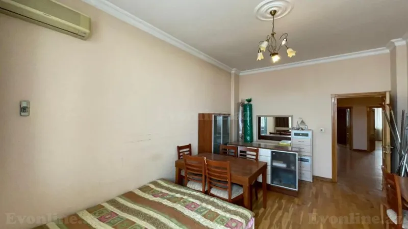 Satılır 4 otaqlı Mənzil Yeni tikili 180 m² Elmlər Akademiyası m. - şəkil 7