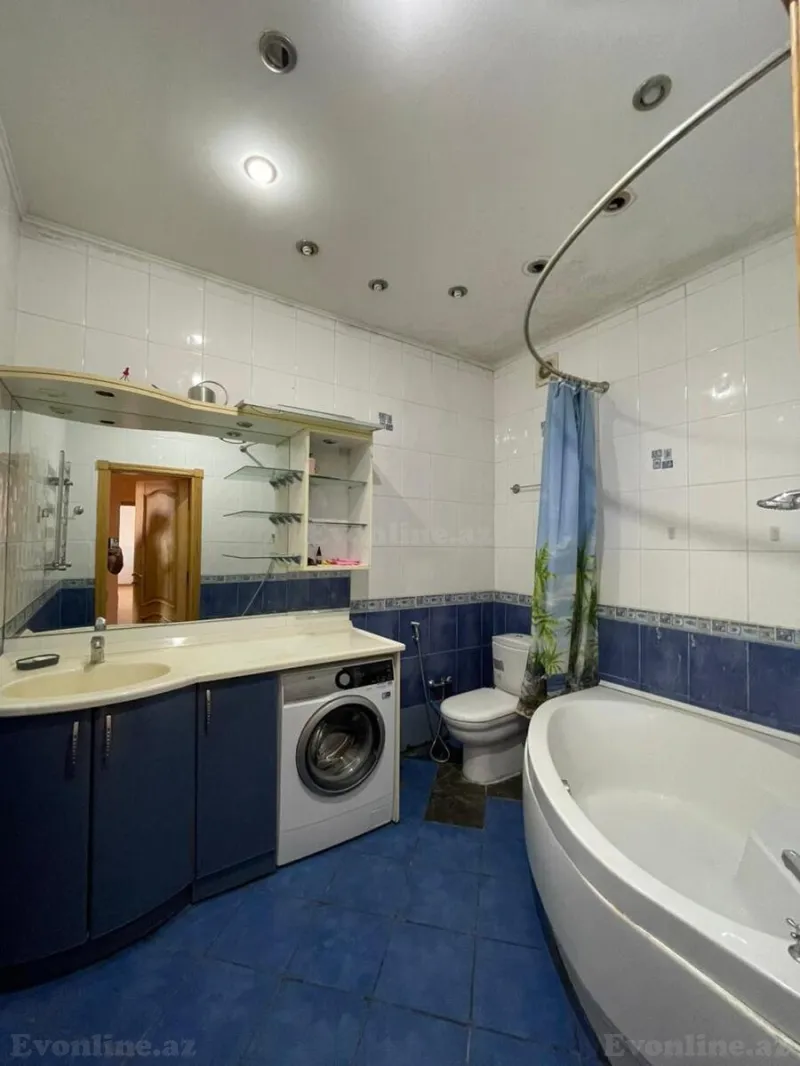 Satılır 4 otaqlı Mənzil Yeni tikili 180 m² Elmlər Akademiyası m. - şəkil 13