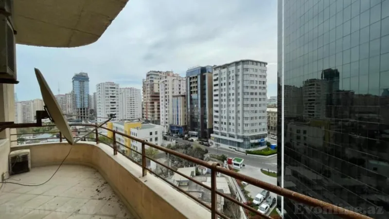 Satılır 4 otaqlı Mənzil Yeni tikili 180 m² Elmlər Akademiyası m. - şəkil 17