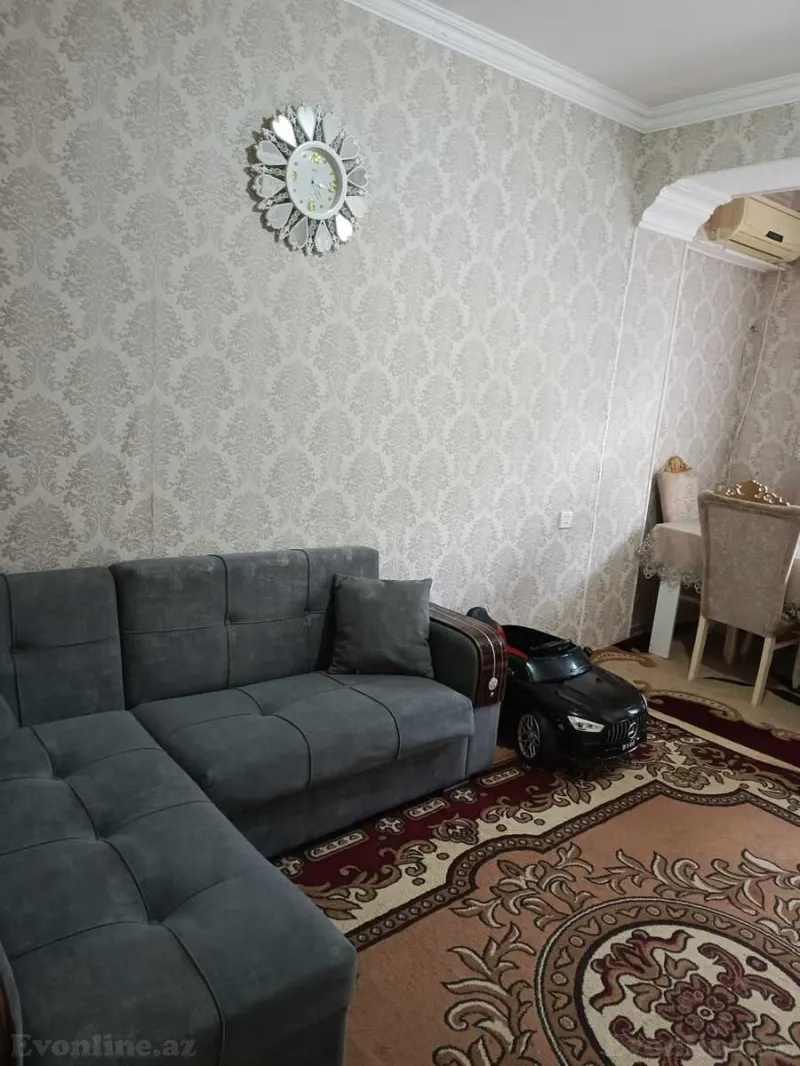3 otaqlı Mənzil 66 m² 4-cü mikrorayon Satılır