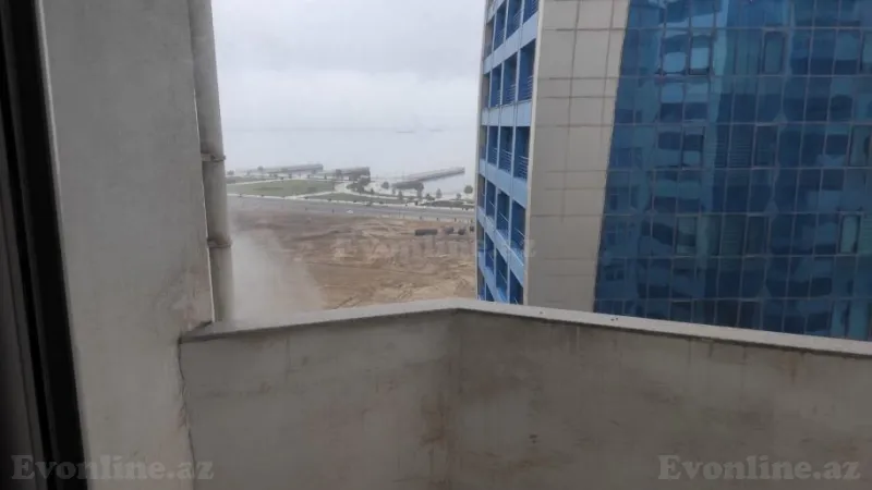 Kirayə verilir 3 otaqlı Mənzil Yeni tikili 156 m² Xətai m. - şəkil 3