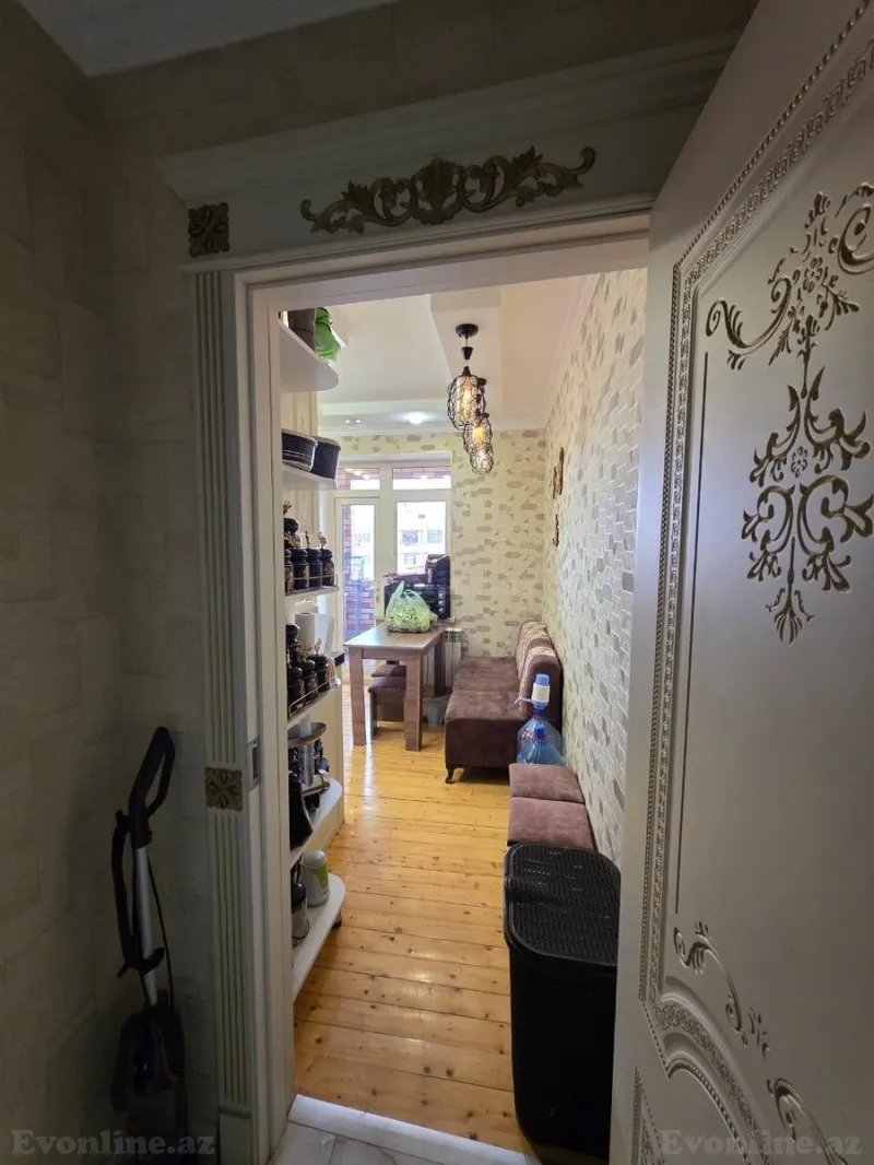 Satılır 3 otaqlı Mənzil Köhnə tikili 75 m² Xətai r. - şəkil 9