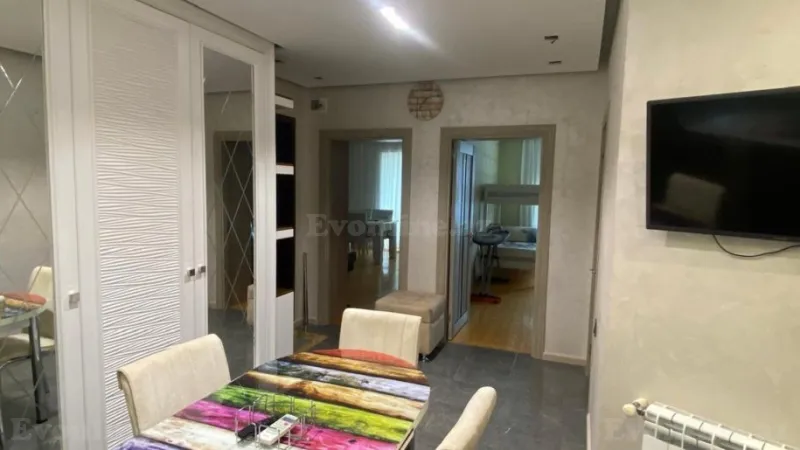 Satılır 3 otaqlı Mənzil Köhnə tikili 92 m² Bayıl - şəkil 12