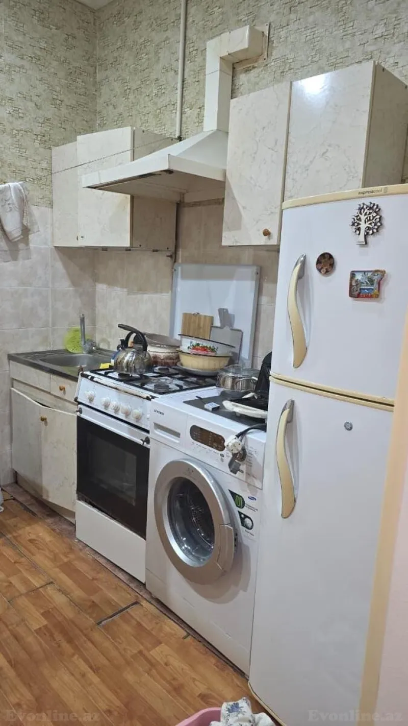 Satılır 2 otaqlı Mənzil Köhnə tikili 60 m² Nəsimi r. - şəkil 6