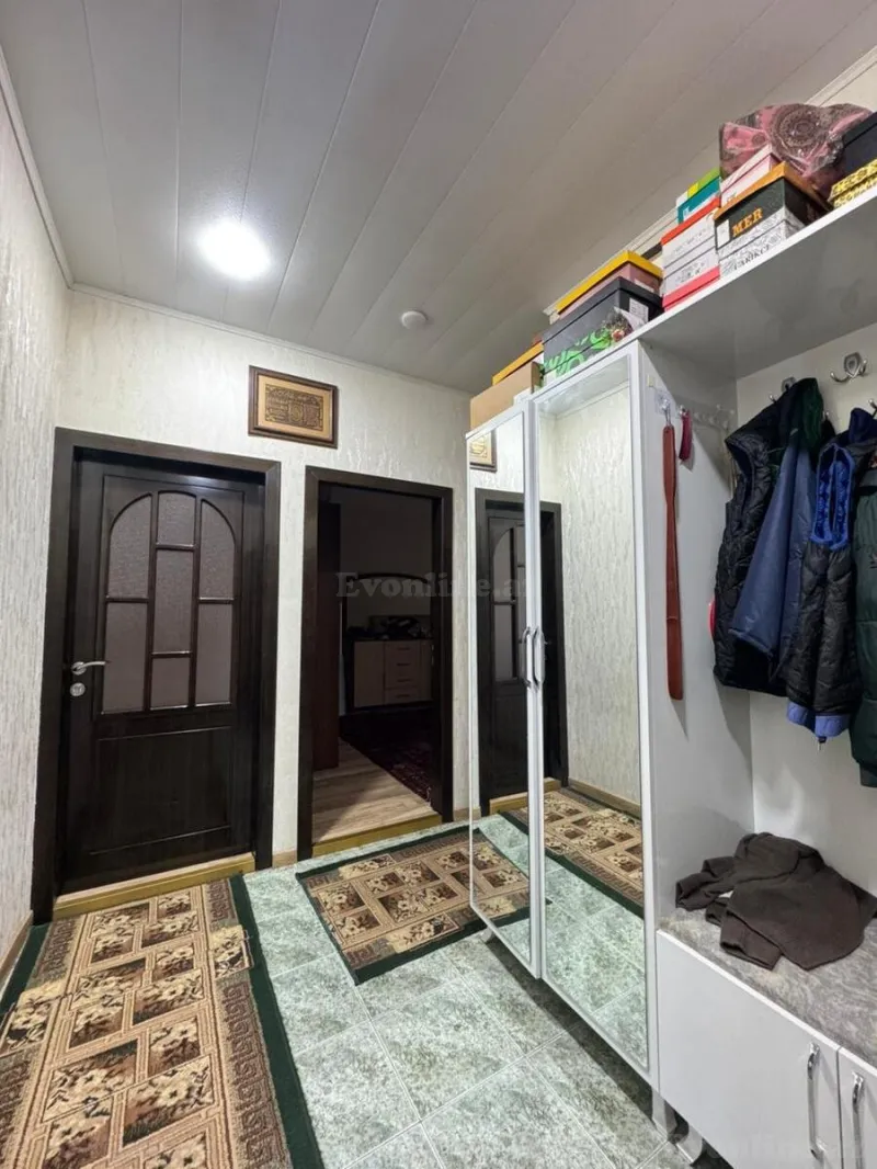 Satılır 4 otaqlı Mənzil Köhnə tikili 100 m² Qara Qarayev m. - şəkil 9