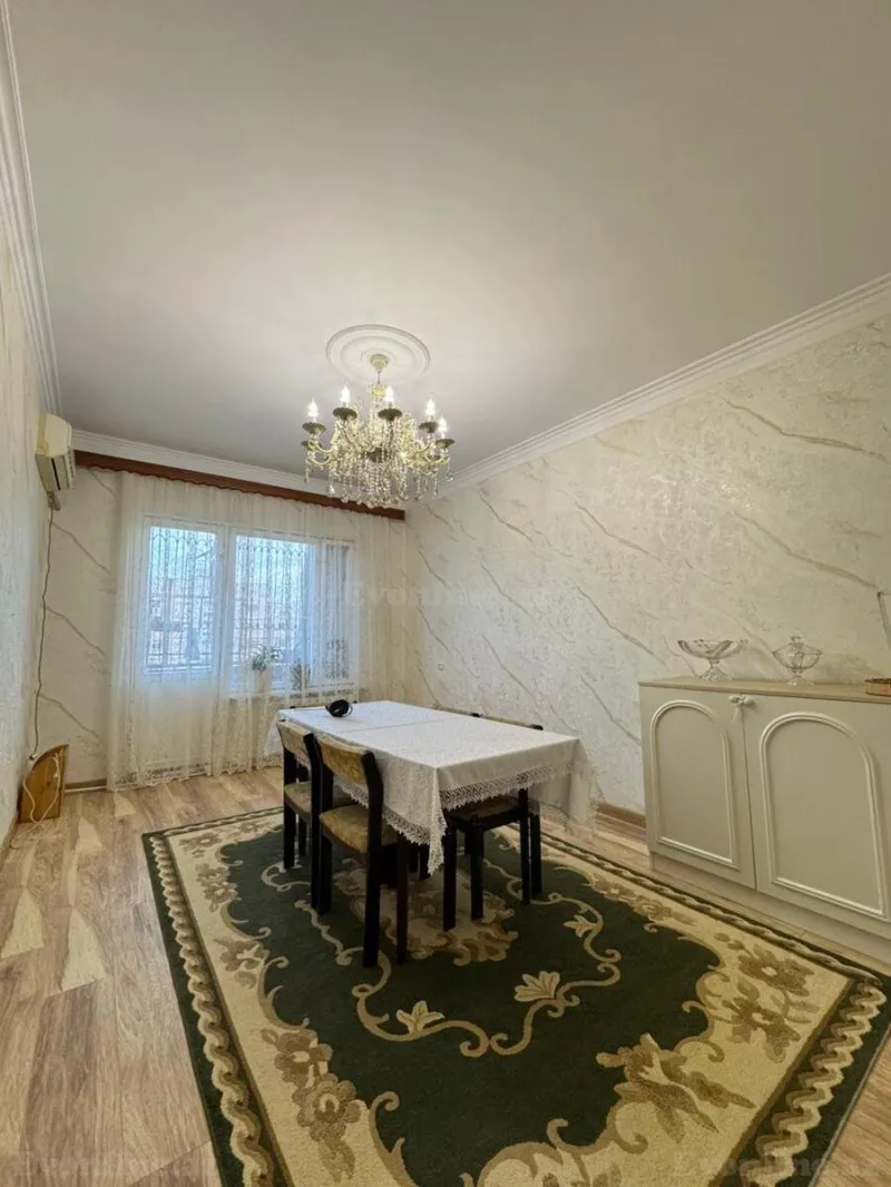 Satılır 4 otaqlı Mənzil Köhnə tikili 100 m² Qara Qarayev m. - şəkil 13