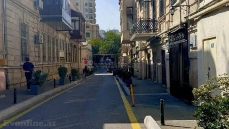 3 otaqlı Mənzil 60 m² Sahil m. Satılır