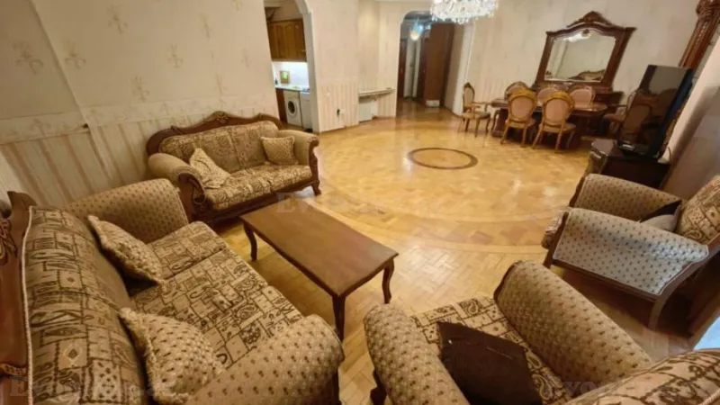 Kirayə verilir 3 otaqlı Mənzil Yeni tikili 120 m² Elmlər Akademiyası m.