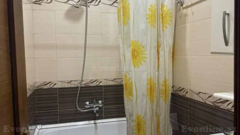 Satılır 4 otaqlı Mənzil Köhnə tikili 101 m² Nərimanov r. - şəkil 14