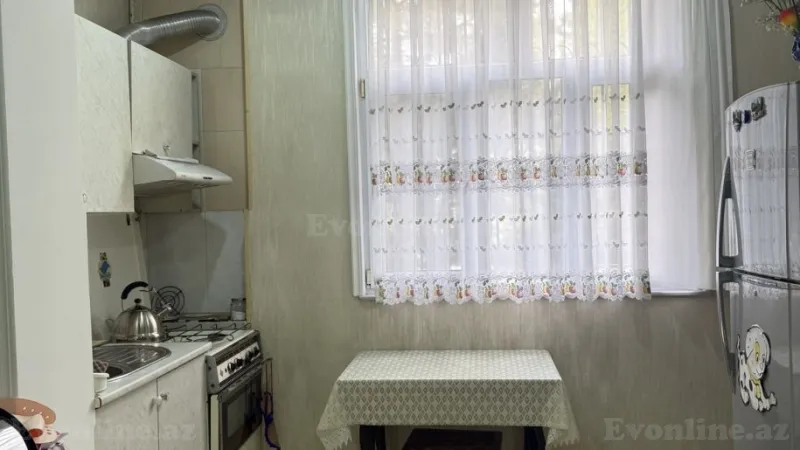 Satılır 4 otaqlı Mənzil Köhnə tikili 101 m² Nərimanov r. - şəkil 20