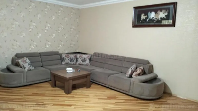 Satılır 5 otaqlı Mənzil Köhnə tikili 120 m² Əhmədli m. - şəkil 2