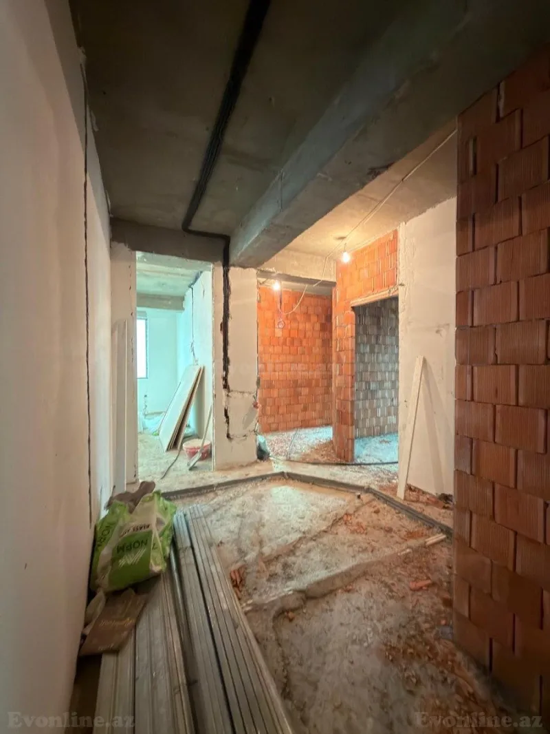 Satılır 4 otaqlı Mənzil Yeni tikili 135 m² Nəsimi r. - şəkil 7