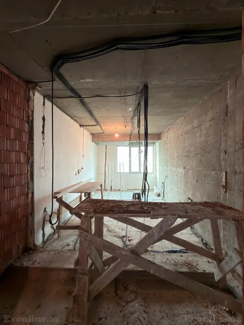 Satılır 4 otaqlı Mənzil Yeni tikili 135 m² Nəsimi r. - şəkil 9