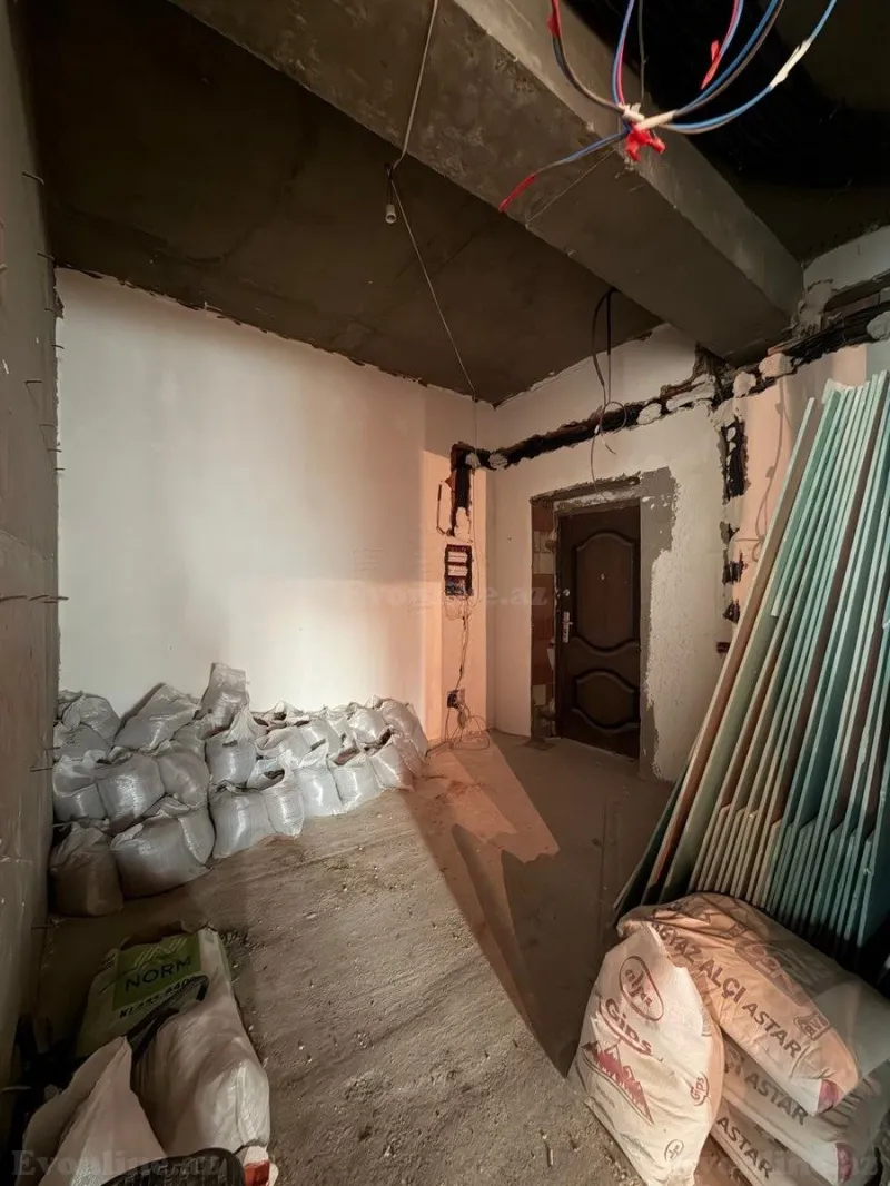 Satılır 4 otaqlı Mənzil Yeni tikili 135 m² Nəsimi r. - şəkil 23