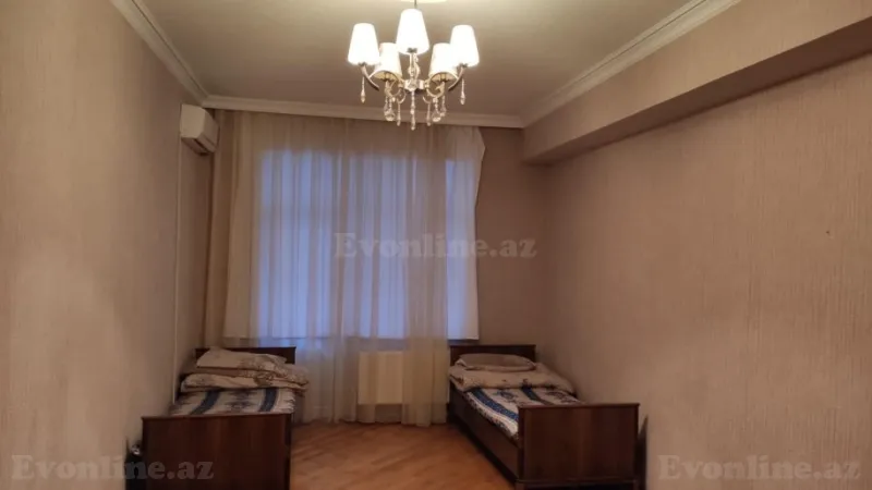 Kirayə verilir 3 otaqlı Mənzil Yeni tikili 156 m² Xətai m. - şəkil 7