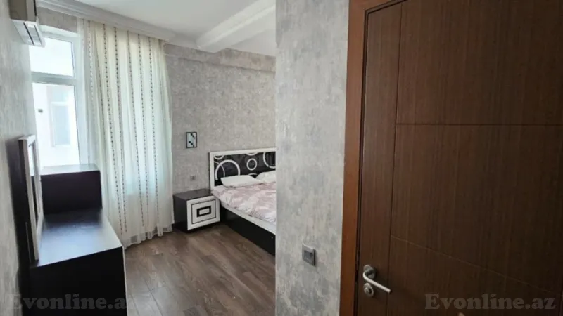 Kirayə verilir 4 otaqlı Mənzil Yeni tikili 180 m² Xətai m. - şəkil 7