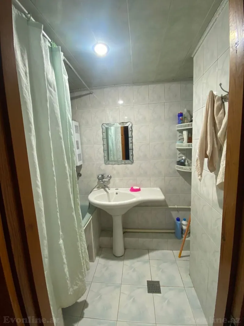 Kirayə verilir 3 otaqlı Mənzil Köhnə tikili 80 m² Gənclik m. - şəkil 7