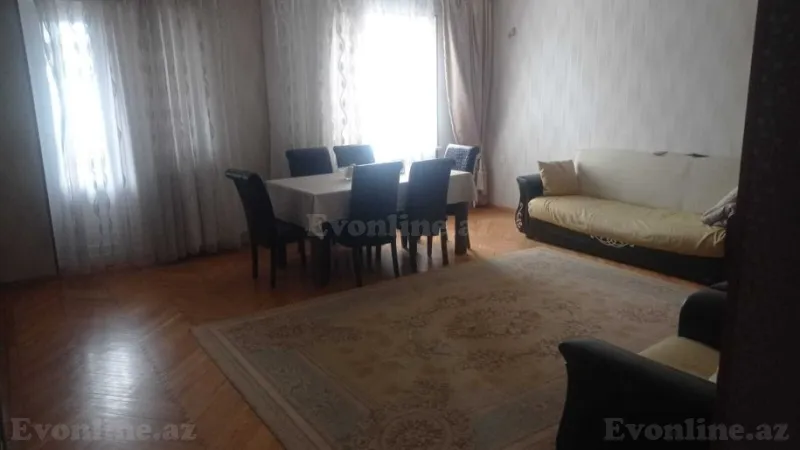 4 otaqlı Mənzil 75 m² 8-ci kilometr Satılır