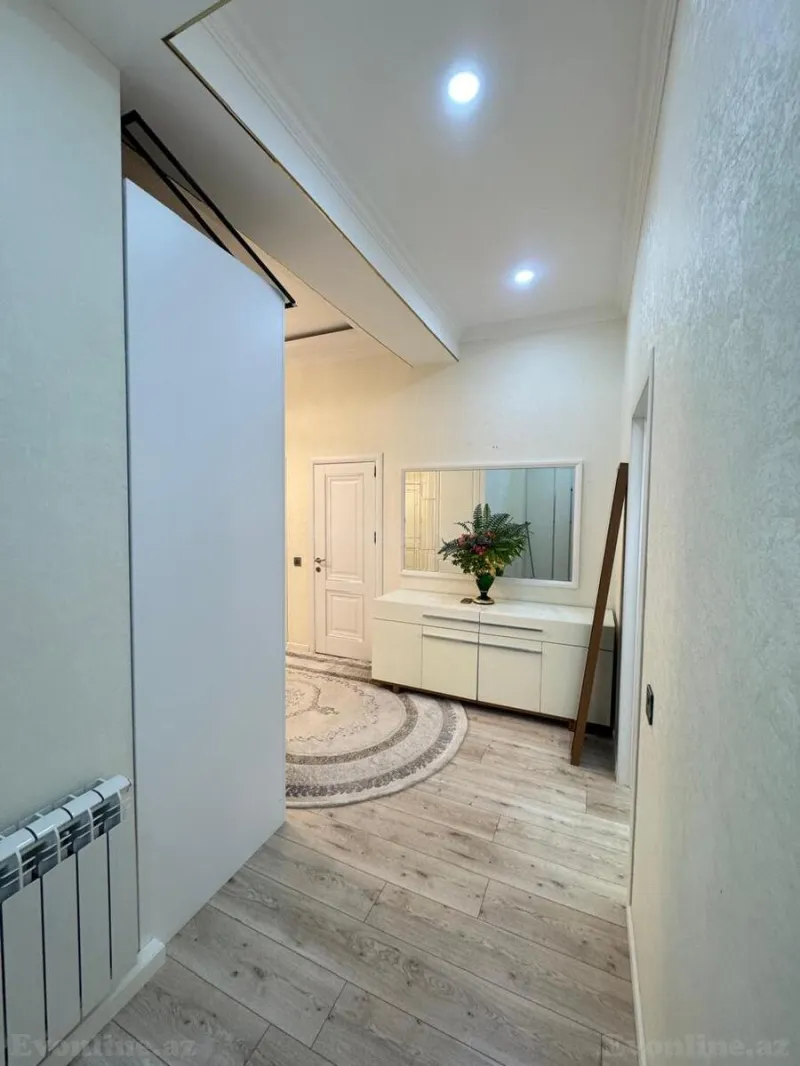 Satılır 2 otaqlı Mənzil Yeni tikili 90.5 m² 28 May m. - şəkil 5