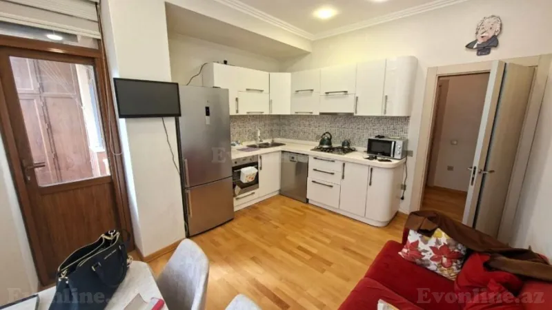 Kirayə verilir 3 otaqlı Mənzil Yeni tikili 110 m² Xətai m. - şəkil 10