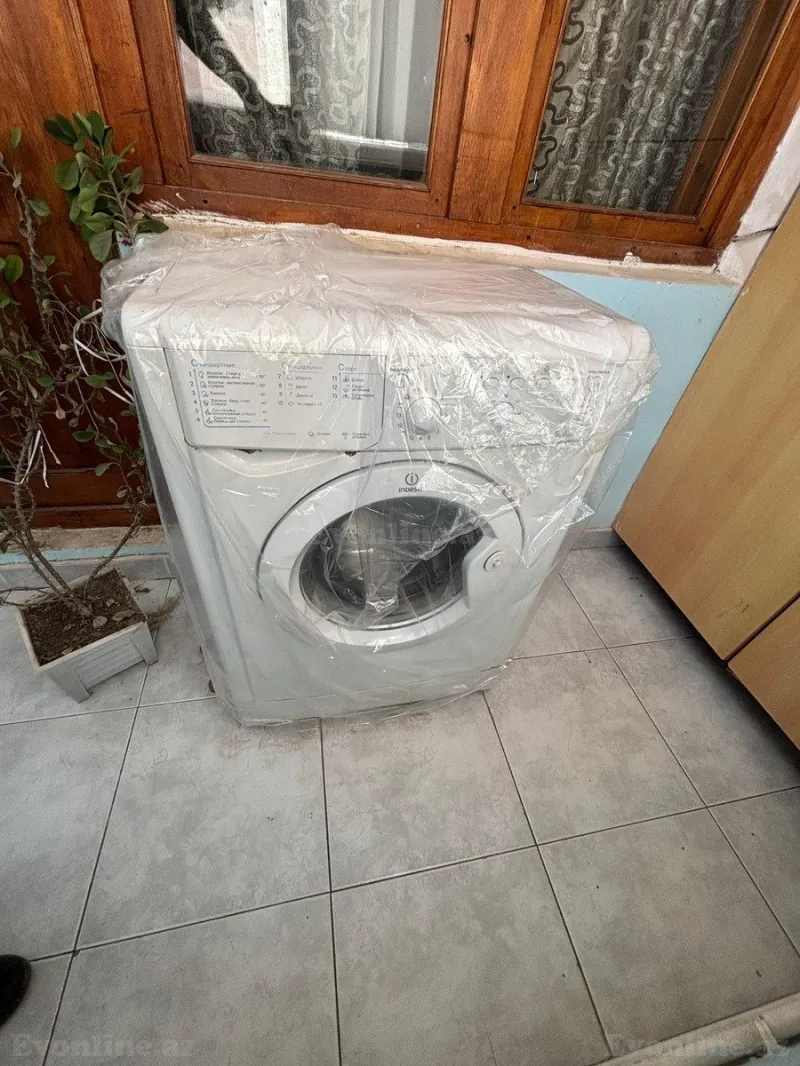 Kirayə verilir 4 otaqlı Mənzil Köhnə tikili 100 m² Qara Qarayev m. - şəkil 14