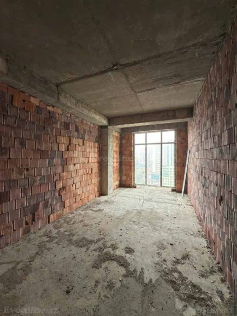 Satılır 3 otaqlı Mənzil Yeni tikili 100 m² 28 May m. - şəkil 2