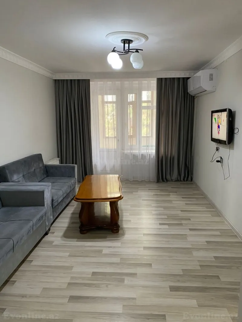 Satılır 3 otaqlı Mənzil Köhnə tikili 75 m² Nəsimi r.