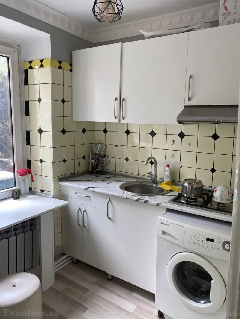 Satılır 3 otaqlı Mənzil Köhnə tikili 75 m² Nəsimi r. - şəkil 4