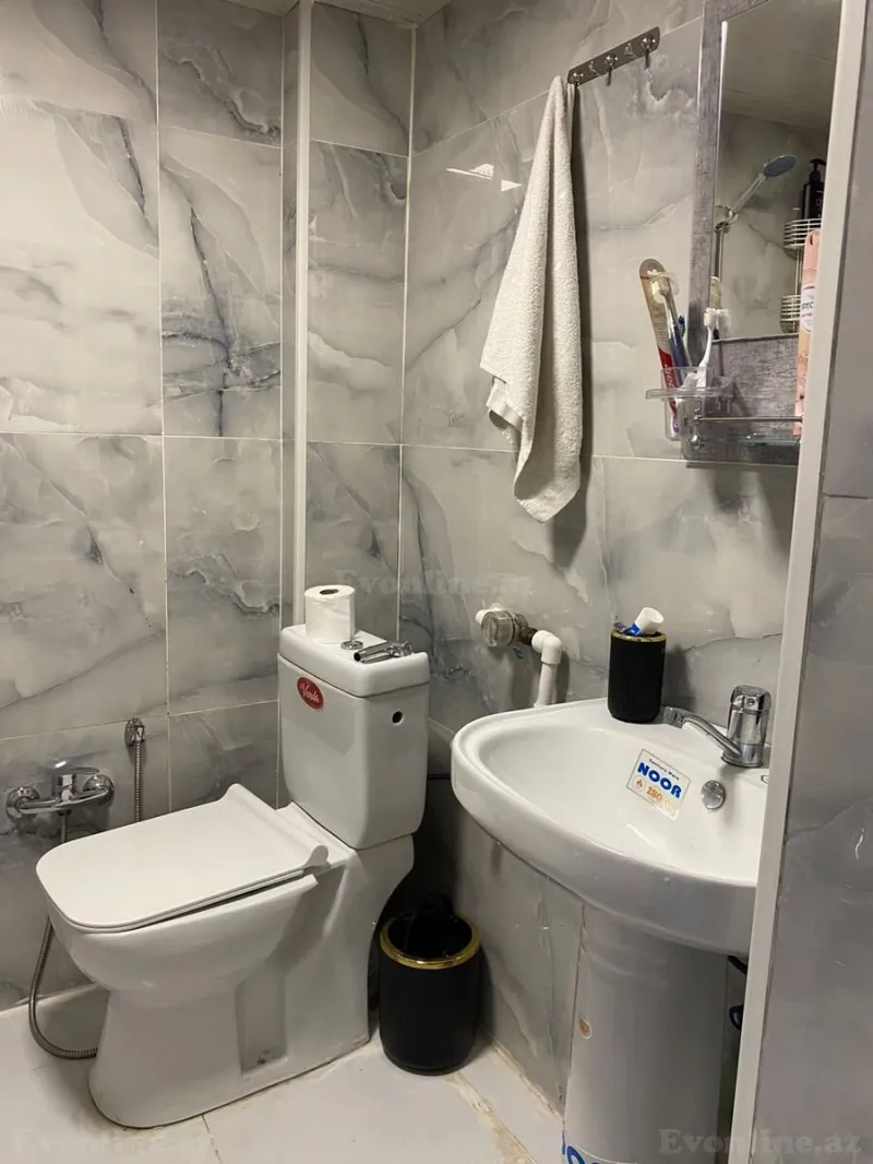 Satılır 3 otaqlı Mənzil Köhnə tikili 75 m² Nəsimi r. - şəkil 7