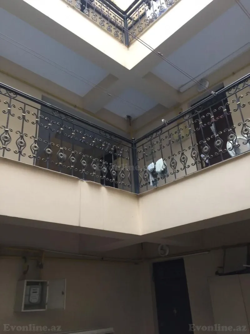 Kirayə verilir 1 otaqlı Mənzil Köhnə tikili 20 m² İçərişəhər m. - şəkil 4