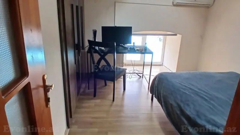 Kirayə verilir 3 otaqlı Mənzil Köhnə tikili 100 m² İçərişəhər m. - şəkil 14