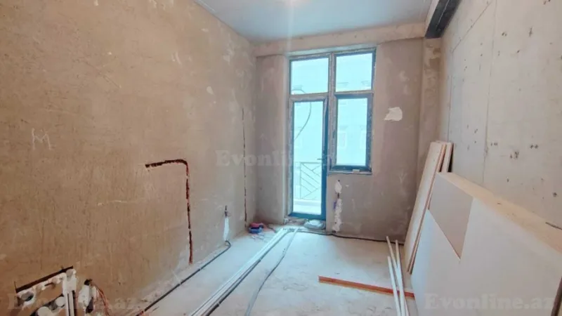 Satılır 4 otaqlı Mənzil Yeni tikili 135 m² Badamdar - şəkil 3