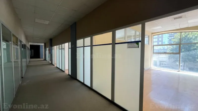 Kirayə verilir Ofis 1600 m² 28 May m. - şəkil 2
