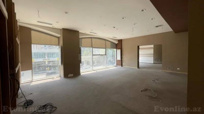 Kirayə verilir Ofis 1600 m² 28 May m. - şəkil 5