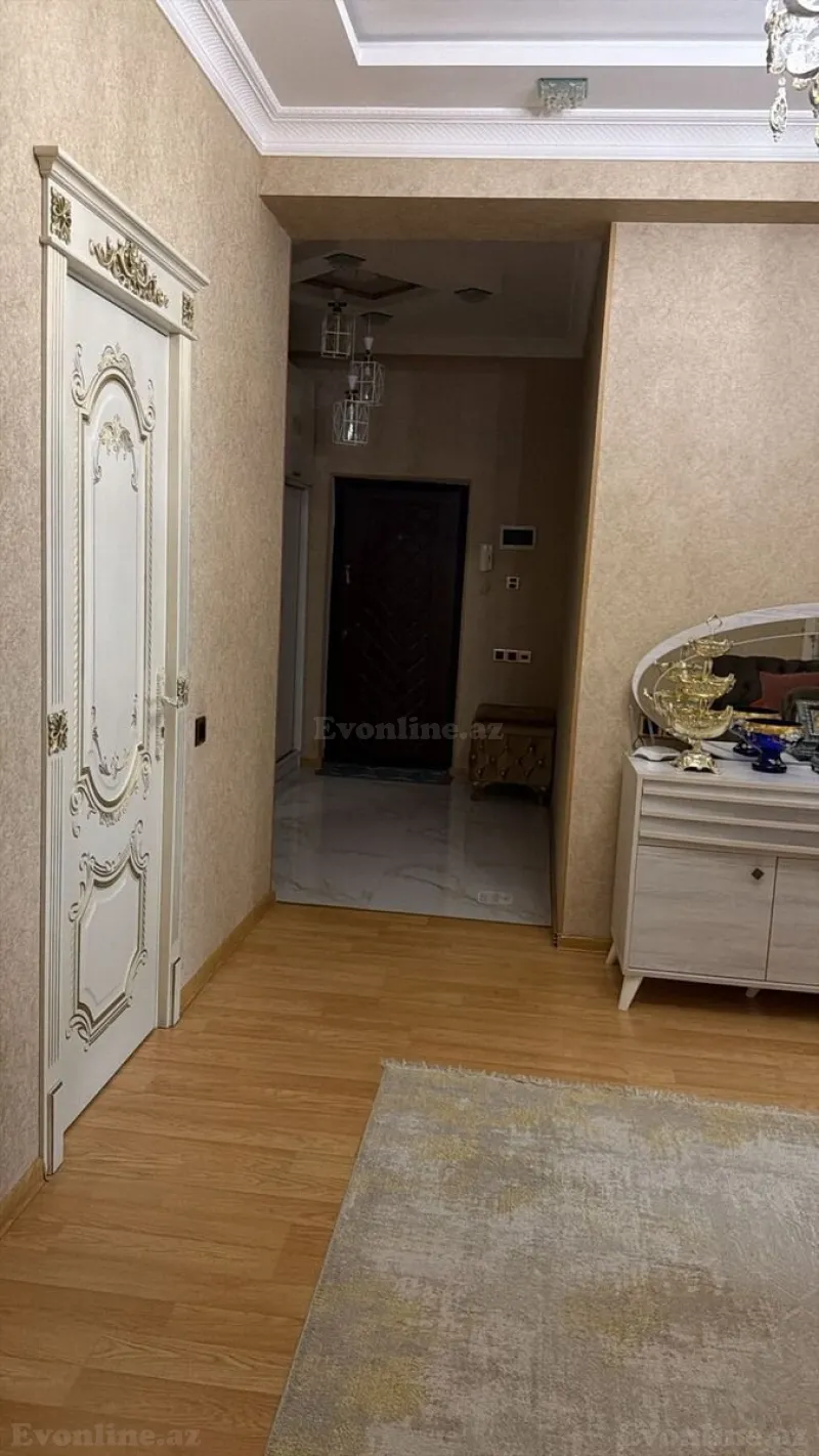 Satılır 3 otaqlı Mənzil Yeni tikili 170 m² Yasamal r.