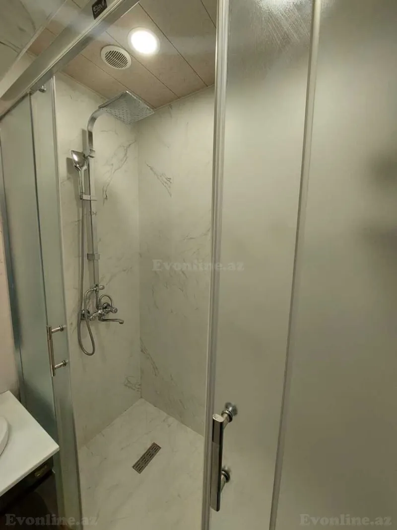 Satılır 4 otaqlı Mənzil Köhnə tikili 120 m² Xalqlar Dostluğu m. - şəkil 19