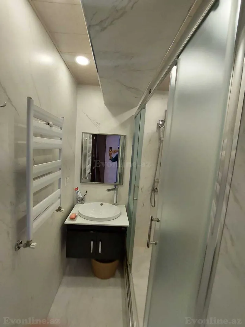 Satılır 4 otaqlı Mənzil Köhnə tikili 120 m² Xalqlar Dostluğu m. - şəkil 20