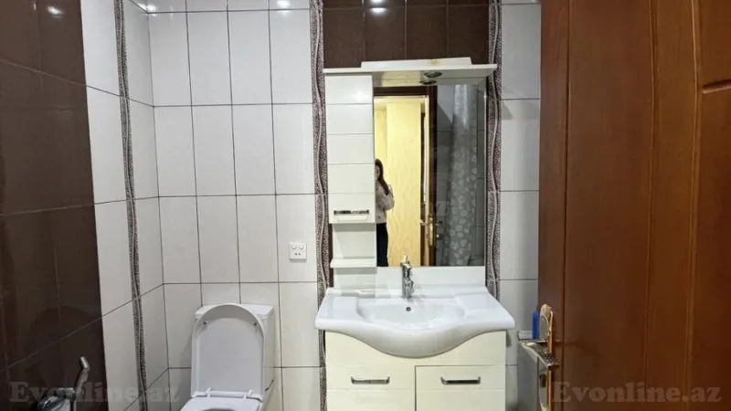 Kirayə verilir 3 otaqlı Mənzil Yeni tikili 120 m² Xətai m. - şəkil 8