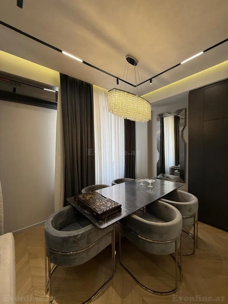 Satılır 3 otaqlı Mənzil Yeni tikili 135 m² 28 May m. - şəkil 4